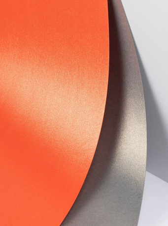 Custom PCustom Pearlescent Cardstock Paper for Luxury Packaging & Premium Printing